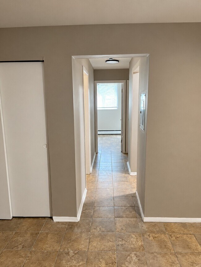1668 Glen Parker Ave Unit 2