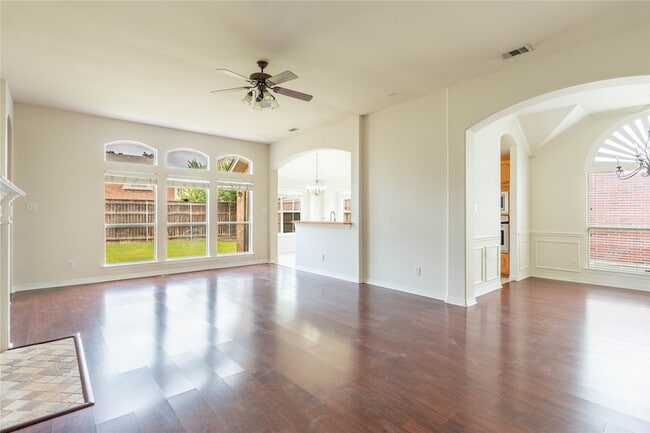 Photo - 11990 Cobblestone Dr
