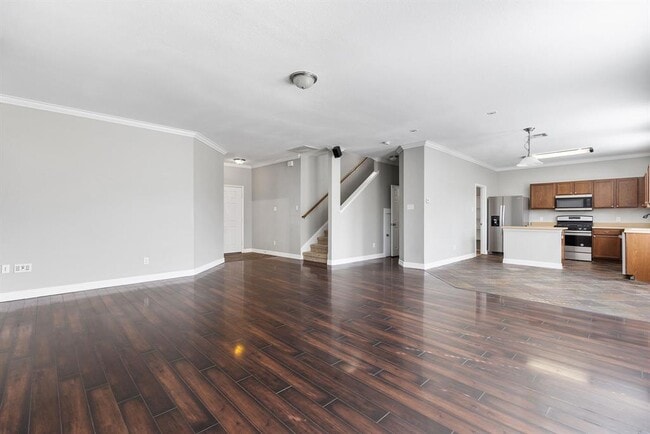 Photo - 190 Feathergrass Dr House