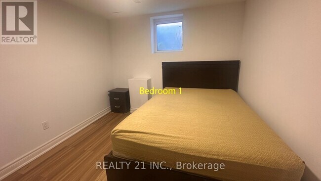 Photo - 164 Williamson Dr E