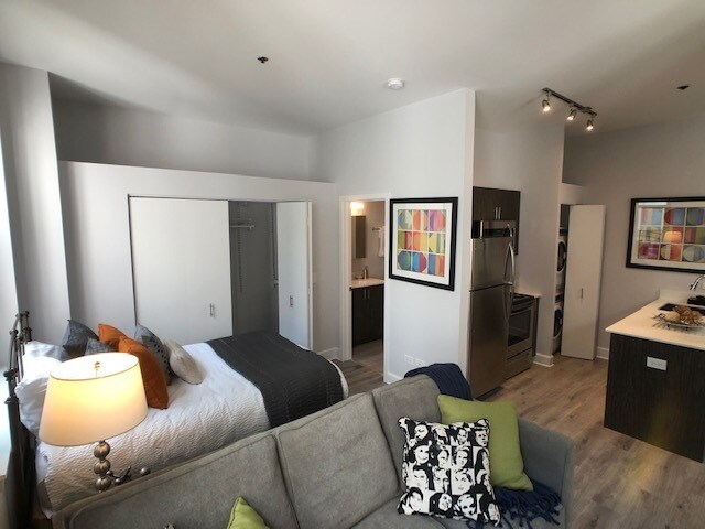 Photo - 171 W Randolph St Unit 711