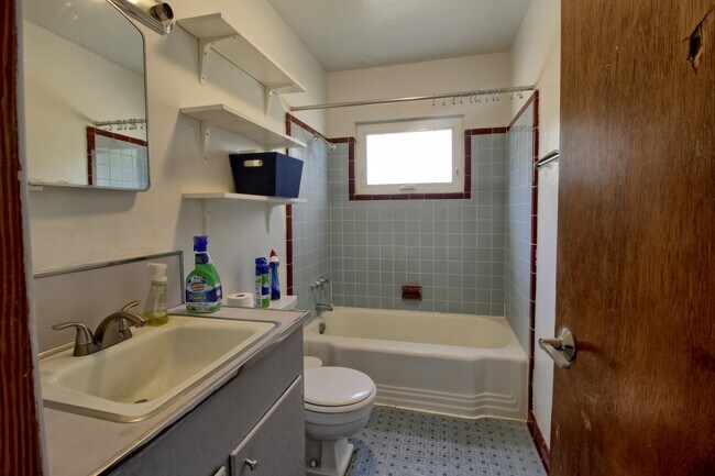 Photo - 3027 E Crystal Lake Ave