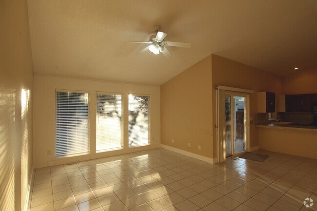 Building Photo - 3BR 2BA Contemporary Living - Meridian Rental