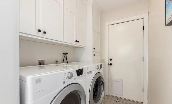 Photo - 10880 W Coggins Dr