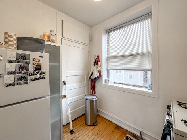 Photo - 2019 N Humboldt Blvd Unidad E3