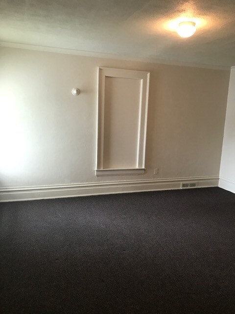 Photo - 1010 W Ionia St Unit 1010 West Ionia