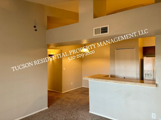 Photo - 2194 N Pantano Rd