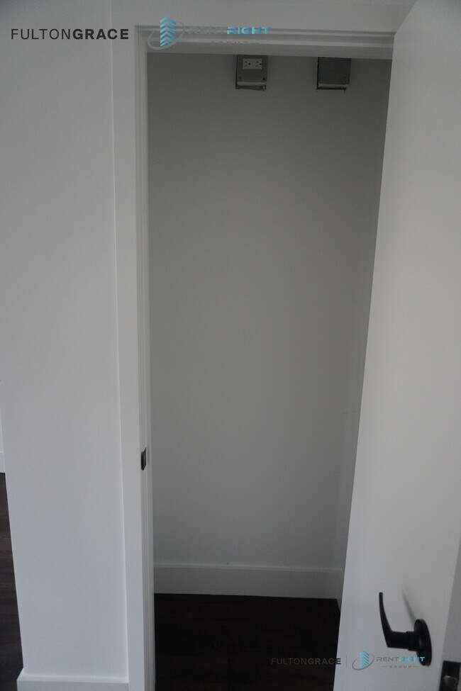 Photo - 1553 W Hollywood Ave Unidad 209