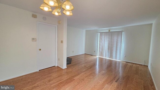 Photo - 2030 6th St S