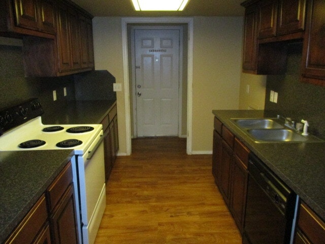 Photo - 1936 Lariat Cir