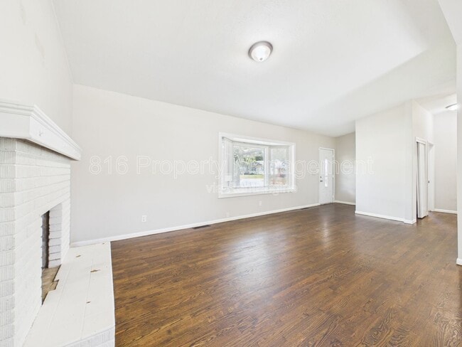 Photo - 622 Christopher St