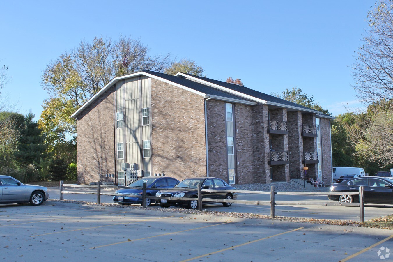 William Estate Apartments - William Estate Apartments