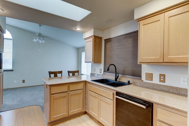 Photo - 3 Bedroom 2 Bathroom Home Near Fort Nugent Park!