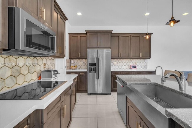 Photo - 865 SW 113th Ln