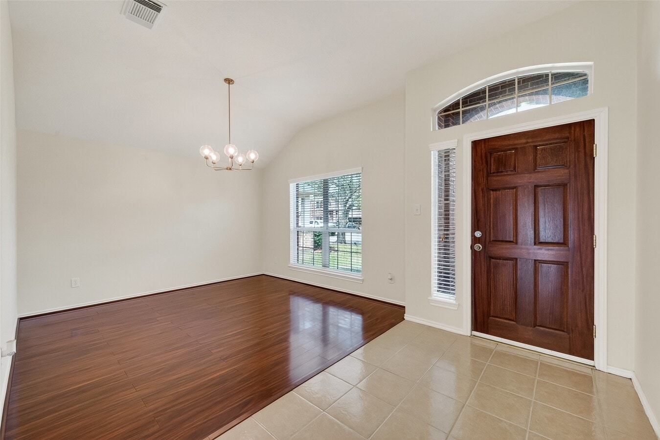 Photo - 9830 Lynette Falls Dr