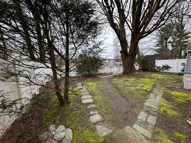 Photo - 25 Dustin St Unidad 2nd Floor