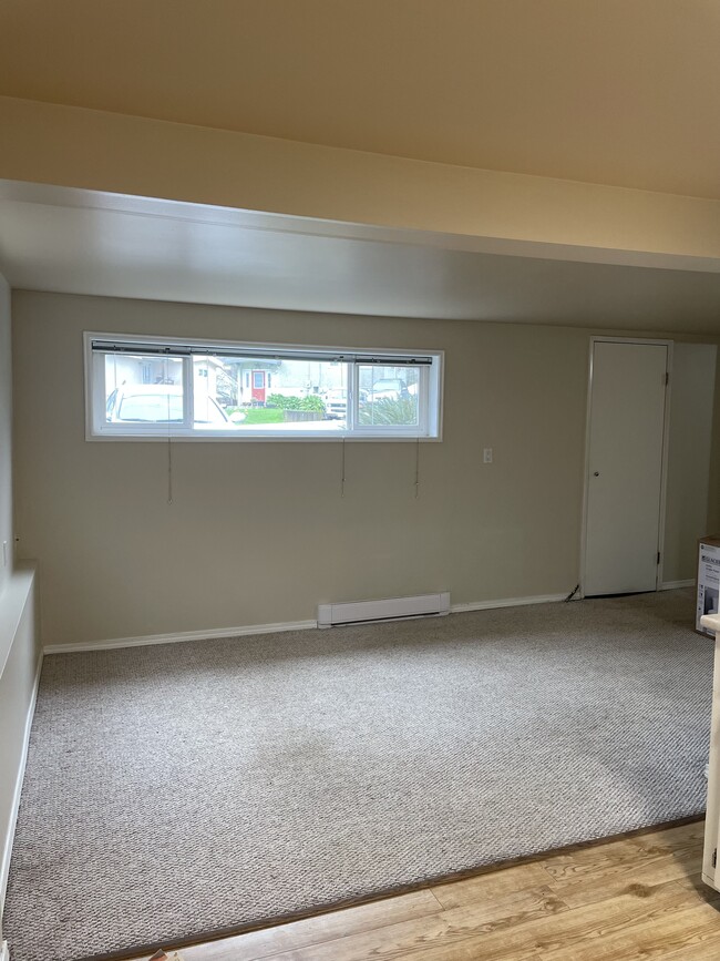 Photo - 100 Conard St Unit Lower