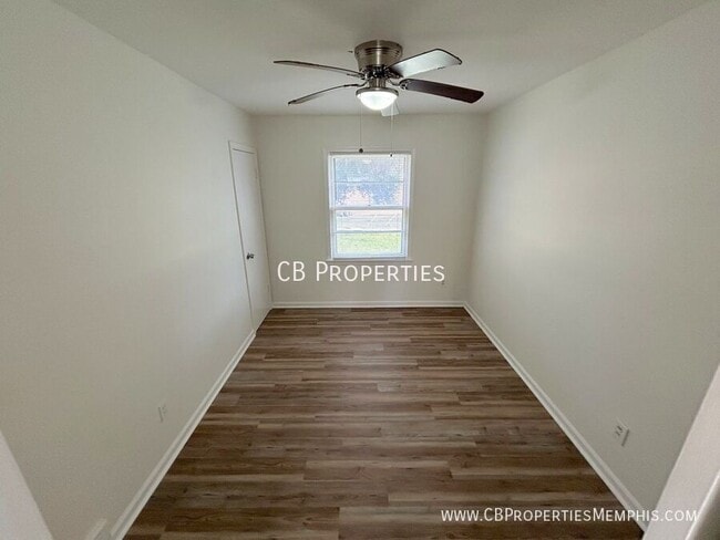 Photo - 5423 Bannock St