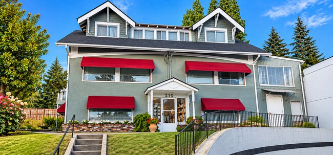 210 N Market Blvd Unit #3