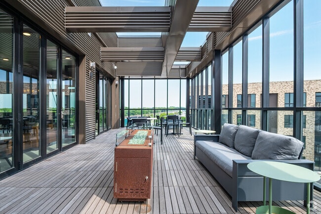 Rooftop Deck
