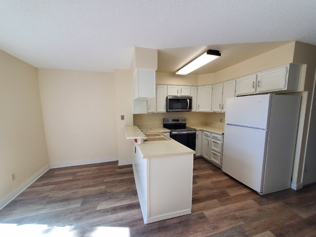 Photo - 1811 S Quebec Way