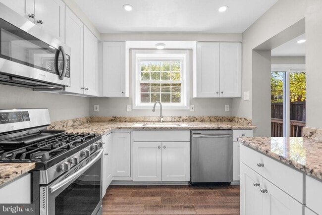 Photo - 24 Gallatin St NW
