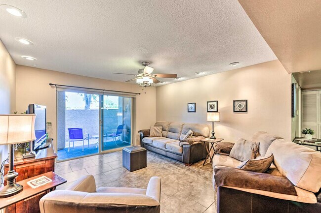 Photo - 602 N May Unidad ID1385977P