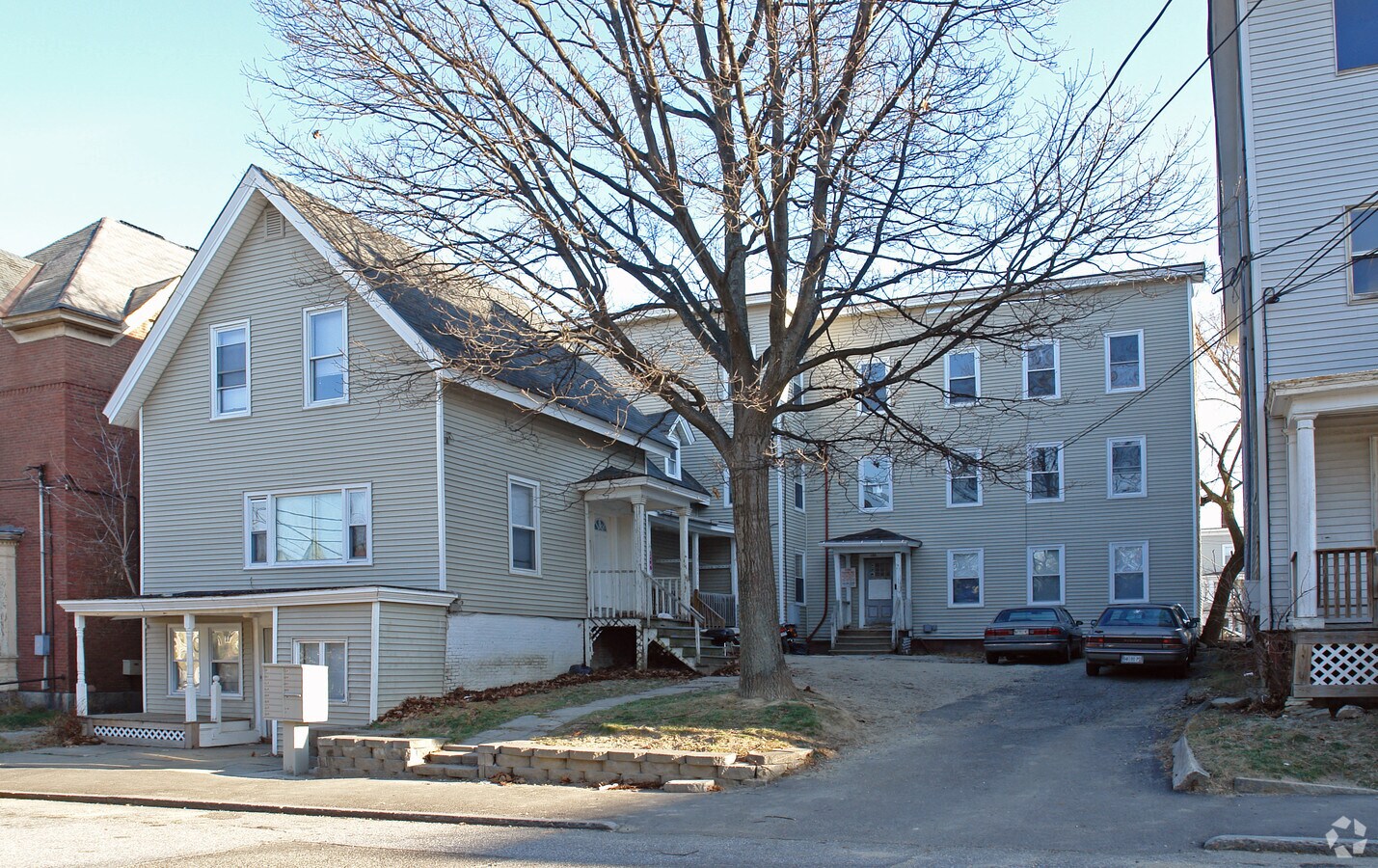 Photo - 122-126 Blake St Apartments
