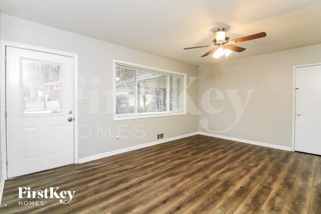 Photo - 2765 Cherry Laurel Ln SW