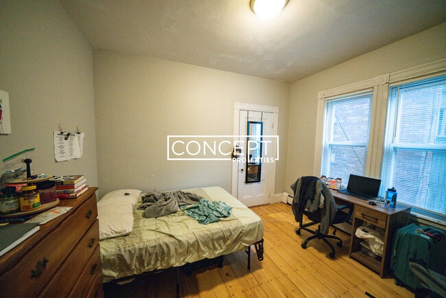 Photo - 135 St Alphonsus St Unit 2