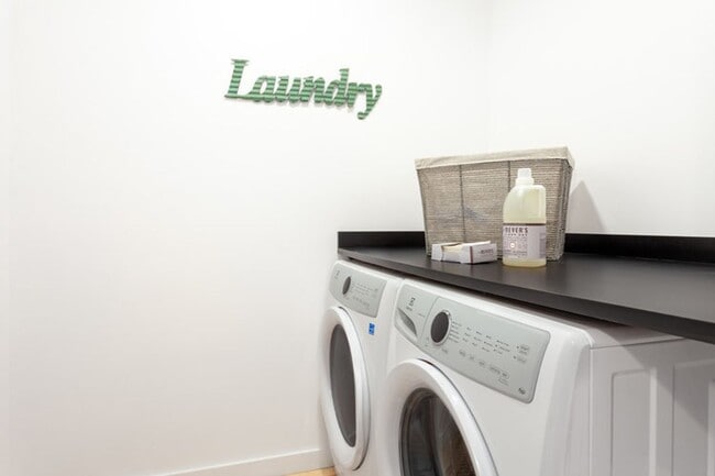 Photo - Whirligig Station