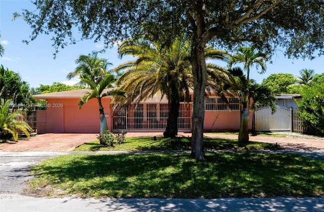 Photo - 315 NW 124th St