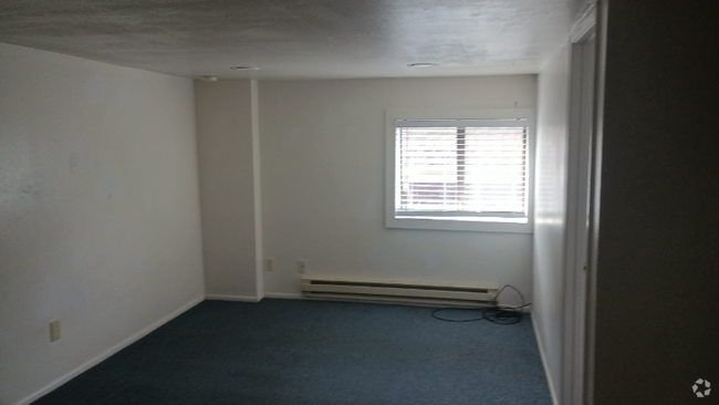 Building Photo - 190 S Gulling St Unit 6 Rental