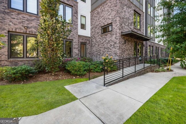 Building Photo - 383 Grant Cir SE Unit 1623