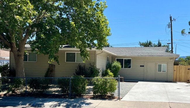 Building Photo - 3290 Downey Ave Rental