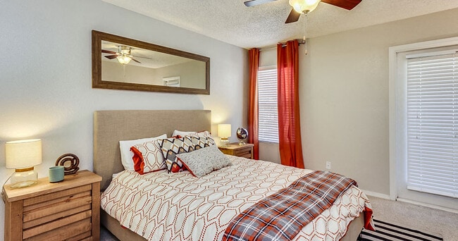 Madera Point Apartments