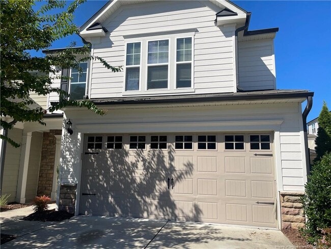 Photo - 1023 Saffron Lp