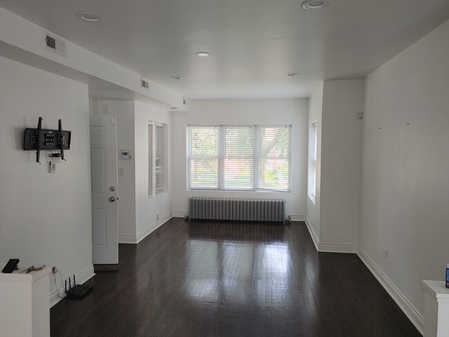 Building Photo - 5019 W Agatite Ave Unit 1