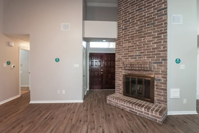 Photo - 3919 Monteith Dr