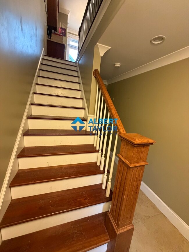 Photo - 15 Eldora St Unit 1