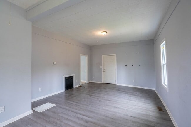 Photo - 2 bd for rent