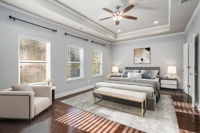 Photo - 612 Luckett Ct