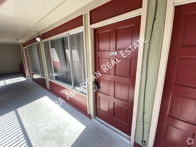 Building Photo - 210 Pelham Rd Unit 220B Rental