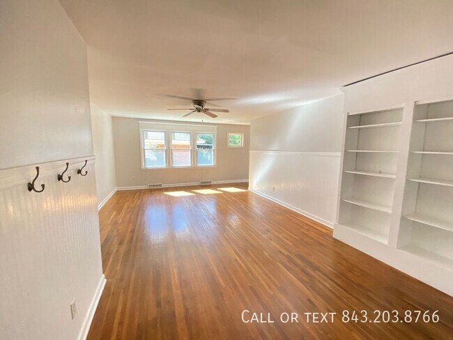 Photo - 1821 Somerset Cir