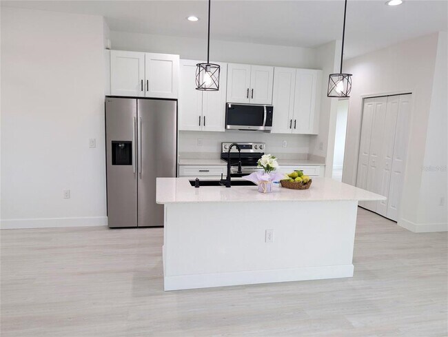 Photo - 7097 Bougainvillea St