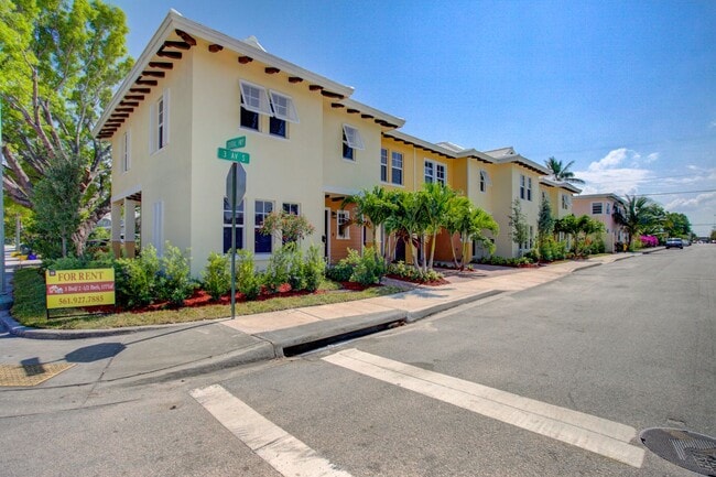 Photo - Bermuda Cay Townhomes