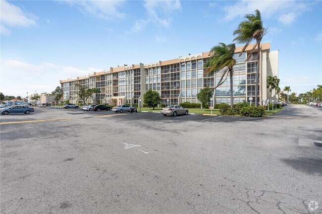 Building Photo - 851 Three Islands Boulevard Unit 417 Rental