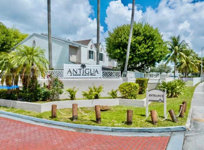 Building Photo - 6725 NW 174th Terrace Unit E-12 Rental