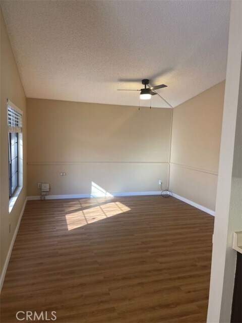 Photo - 28284 Los Cielos Rd