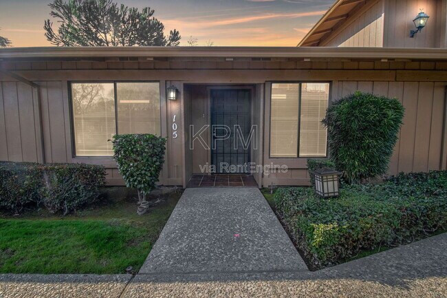 Building Photo - 1077 Rivara Rd Unit 105